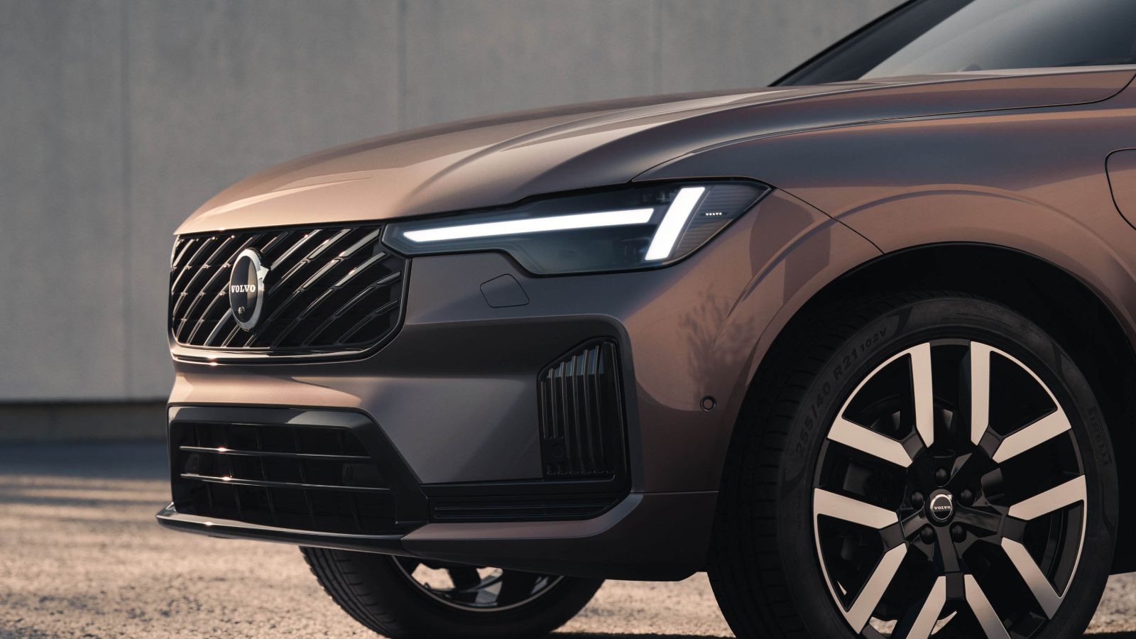 “수입 럭셔리 전멸했다” BMW·볼보 꺾고 해외 비교  상세 분석 화보